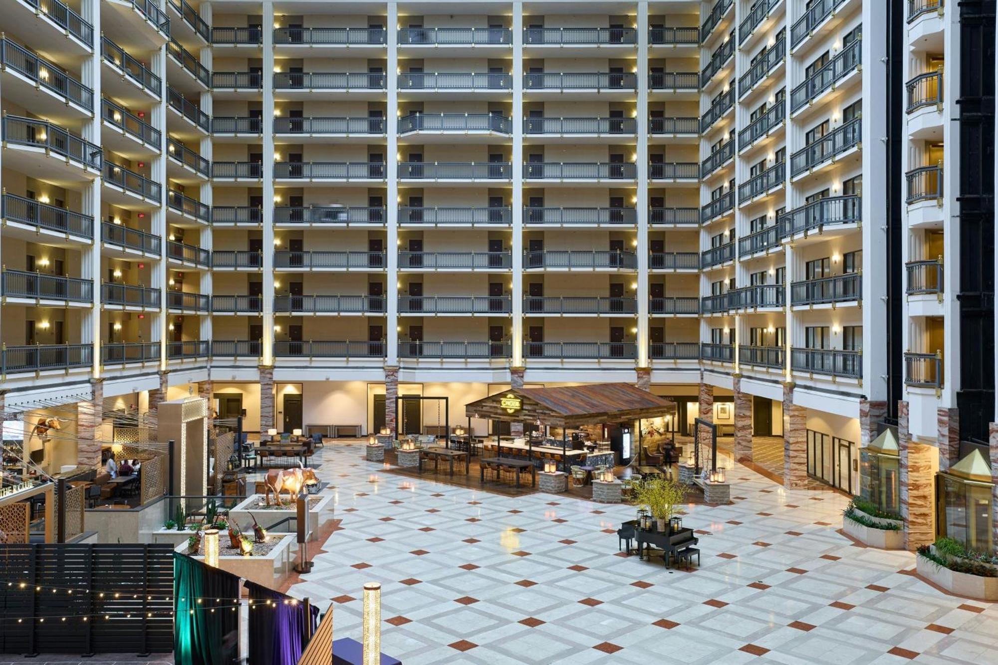 Hotel Renaissance